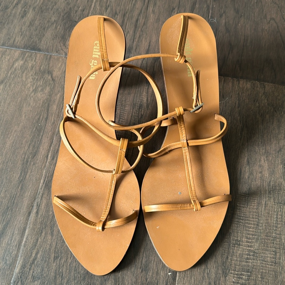 Cult Gaia round heel sandals in brown